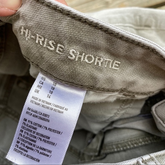 American Eagle Hi-Rise Shortie Shorts - Picture 2 of 4